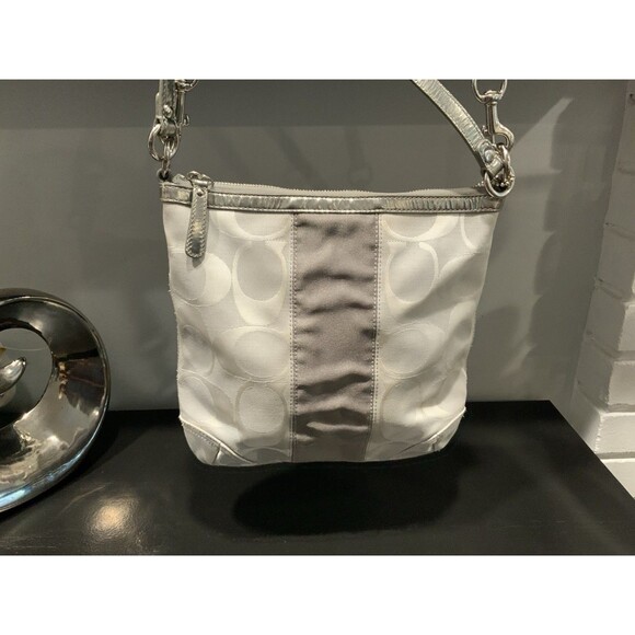 Silver & Grey Coach Signature Purse No. A1067-F13278 - Picture 2 of 6